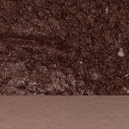 Rich chestnut brown eyeshadow with shimmering undertones for vibrant looks.